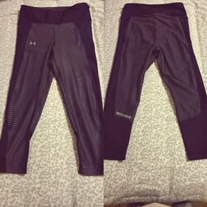 Under Armour leggings (21 seam)